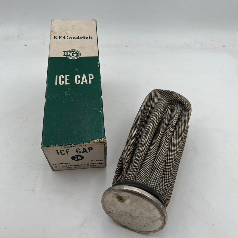 Vintage B.F. Goodrich Ice Cap Ice Bag With Original Box 9 Inch No. 38