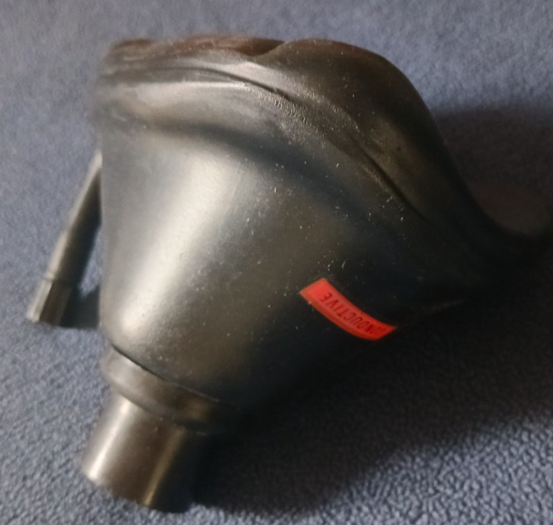 DUKE Univeristy INHALER (Model-M) - Ayerst Laboratories - Very Good Condition gallery