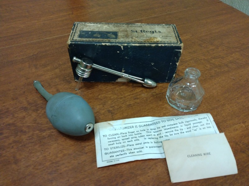 Vintage St. Regis Universal Atomizer No. 100 Spraying Bottle gallery