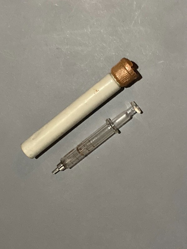 Vintage 5cc “SUMMIT” glass syringes – Lot of 2