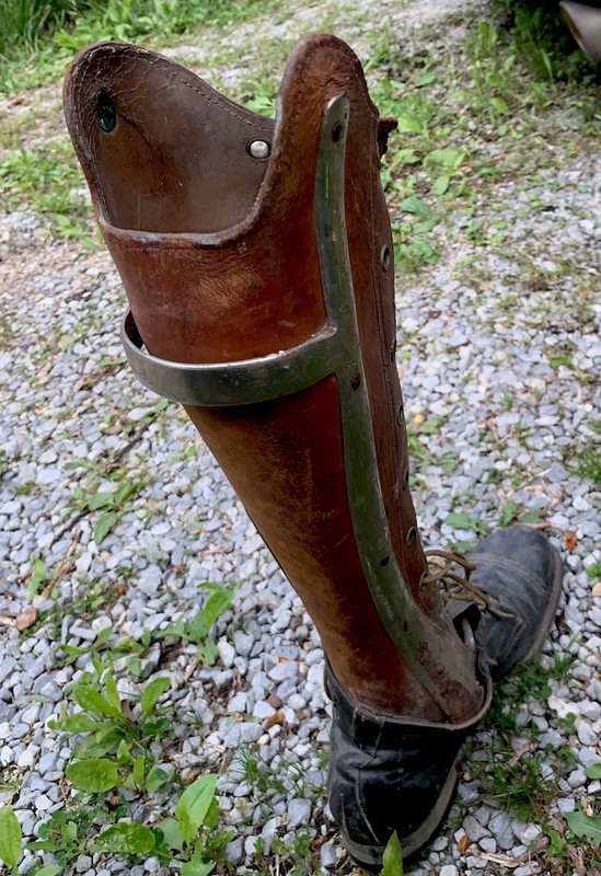 Antique Surgical Medical Leather Prosthetic Leg Bizarre Oddity Halloween prop gallery
