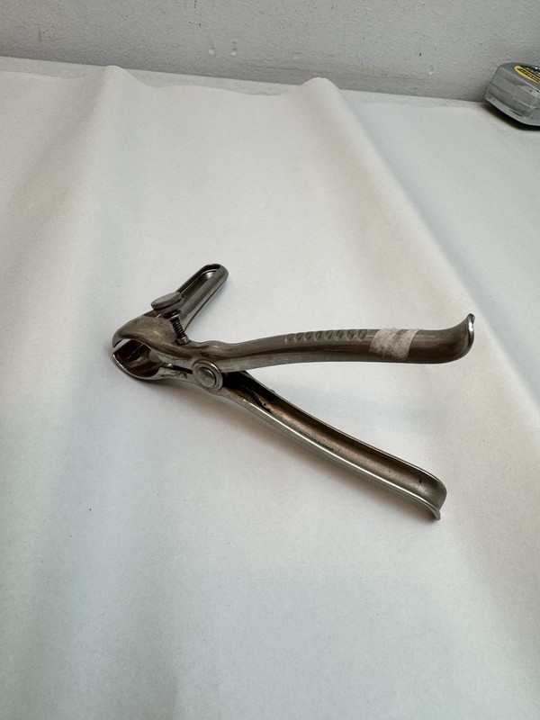Blank Cusco Vaginal Speculum Stainless Gynecological Medical Instrument gallery