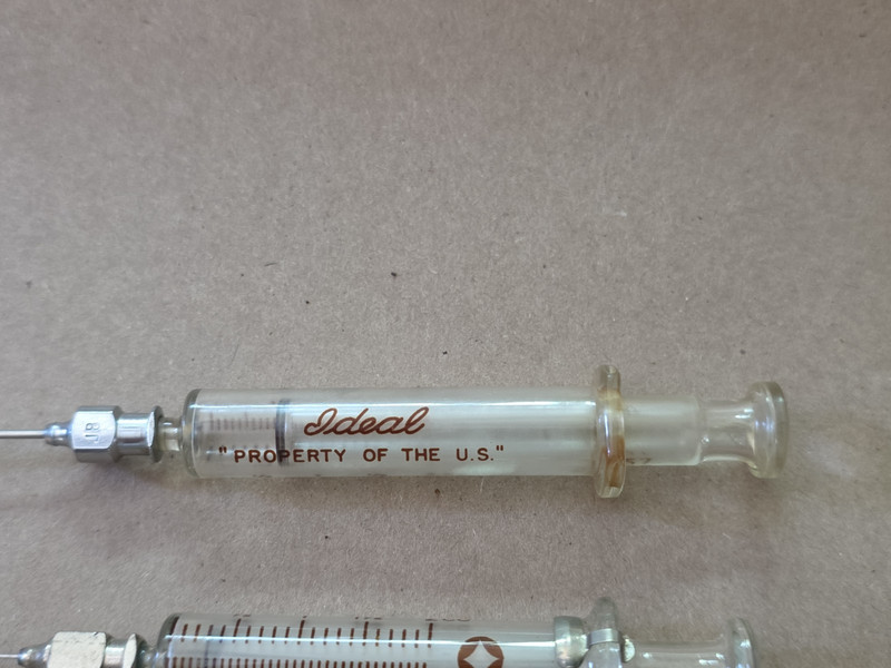 VTG Ideal and Hypo Medical Glass 2cc Syringe Military War History marked gallery