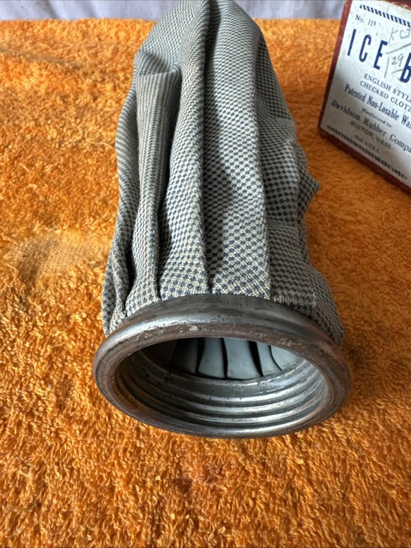 M•Vintage English Style Ice Bag Size 9 By Davidson Rubber With Original Box gallery