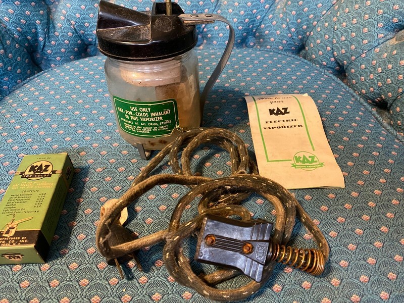Vintage ELECTRIC VAPORIZIER KAZ # 45 MEDICAL COLLECTIBLE In Box Old