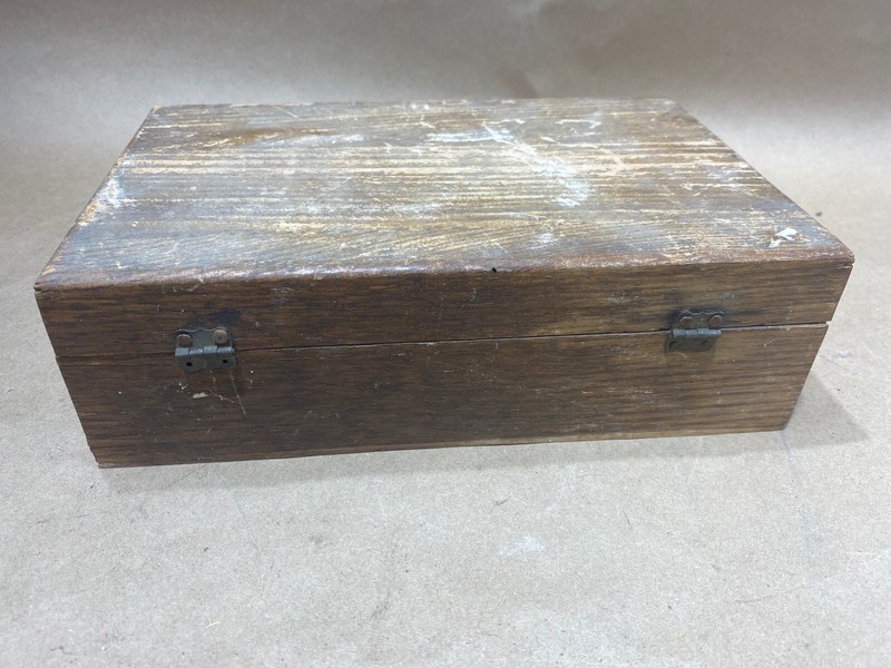 Vintage Tyer Rubber Fountain Seringe/Douche *Wooden Advertisement Box Only* Vtg gallery