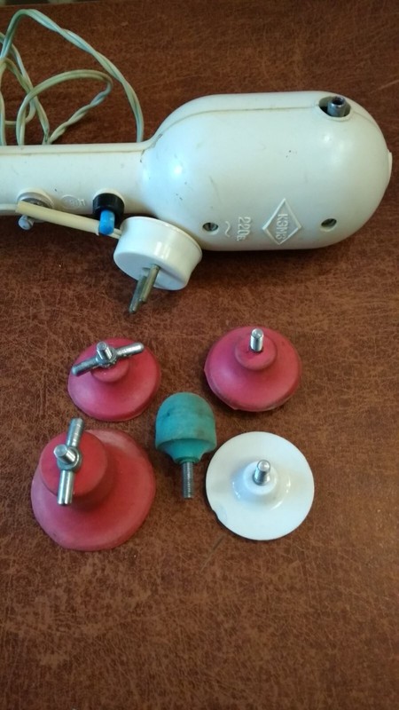 Vintage Soviet vibratory massager. Vibrator. Rare thing. Works. 2 speeds. USSR gallery