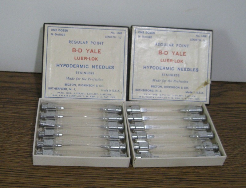 Yale B-D Luer-Lok Needles 26G 1/4" Regular Point Stainless Two Doz 24 Vintage gallery