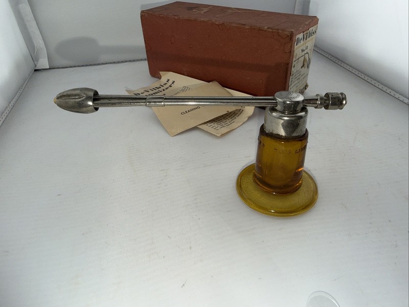 1930s Dr. DeVilbiss Atomizer No. 12 Golden Glass Sprayer Mist w Box - No Bulb gallery