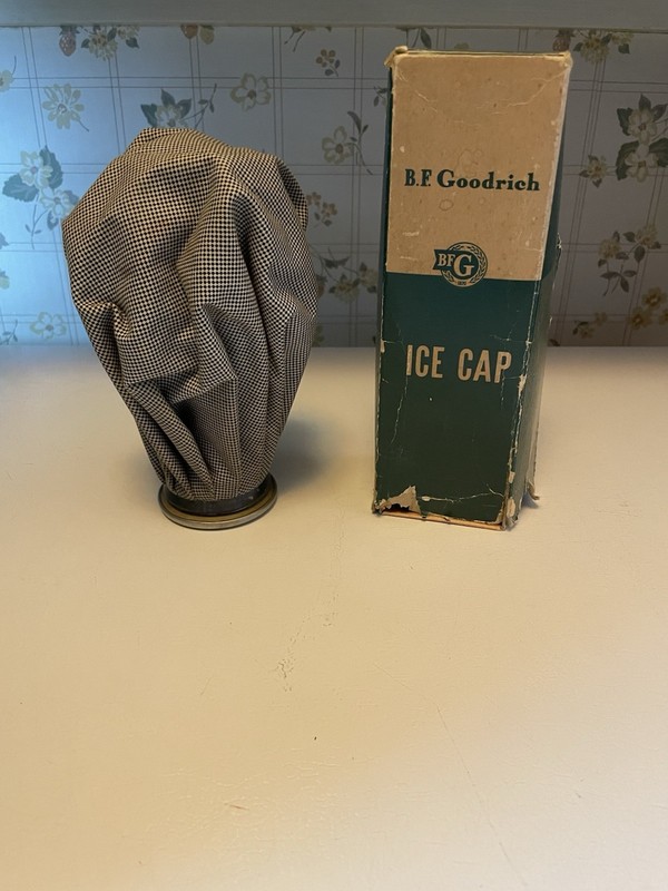 Vintage B.F. GOODRICH ICE CAP (Ice Bag) No. 38 gallery