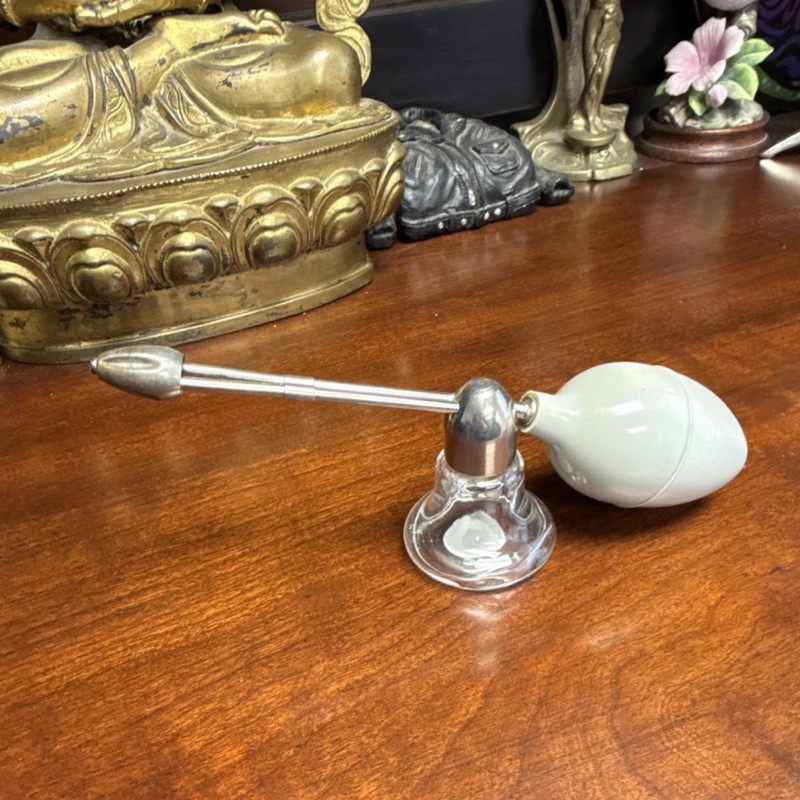 DeVilbiss No. 121 Medical Atomizer Bulb Glass Vintage gallery