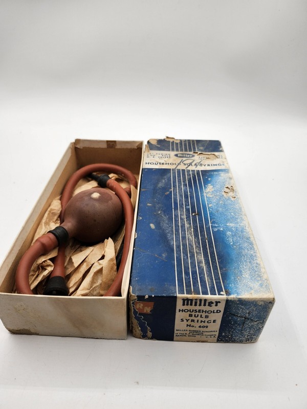 VINTAGE MILLER HOUSEHOLD BULB SYRINGE VAGINAL RECTAL DOUCHE READ gallery