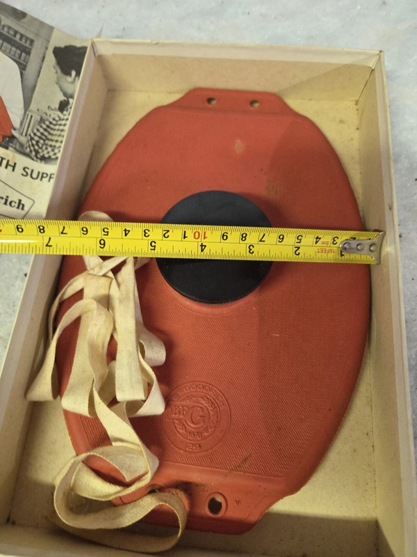 Vintage B.F. Goodrich Oval Ice Cap With Box. See Pics gallery