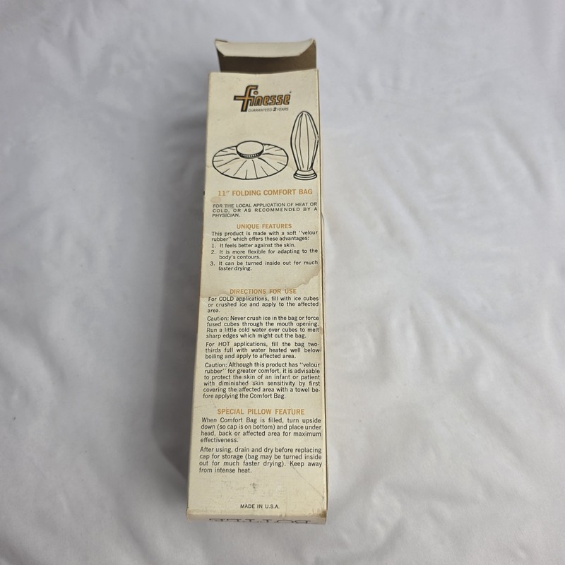 Vintage 1960's Finesse 11" Ice Cap Water Bottle Hot / Cold Original Box MCM gallery