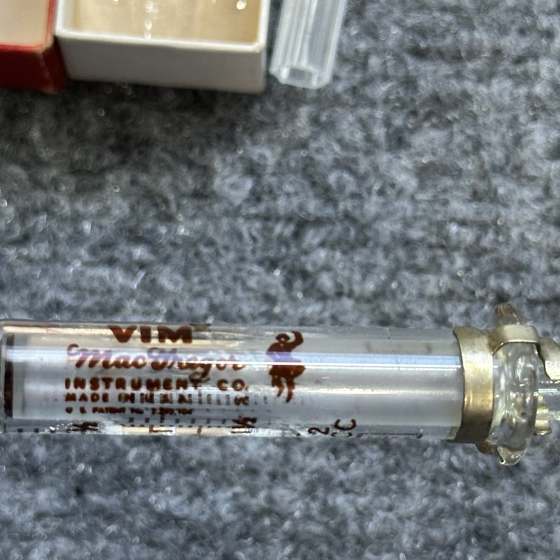 VIM Hypodermic Syringe I 402 - 2cc Standard Macgregor Instrument Co. USA Vintage gallery