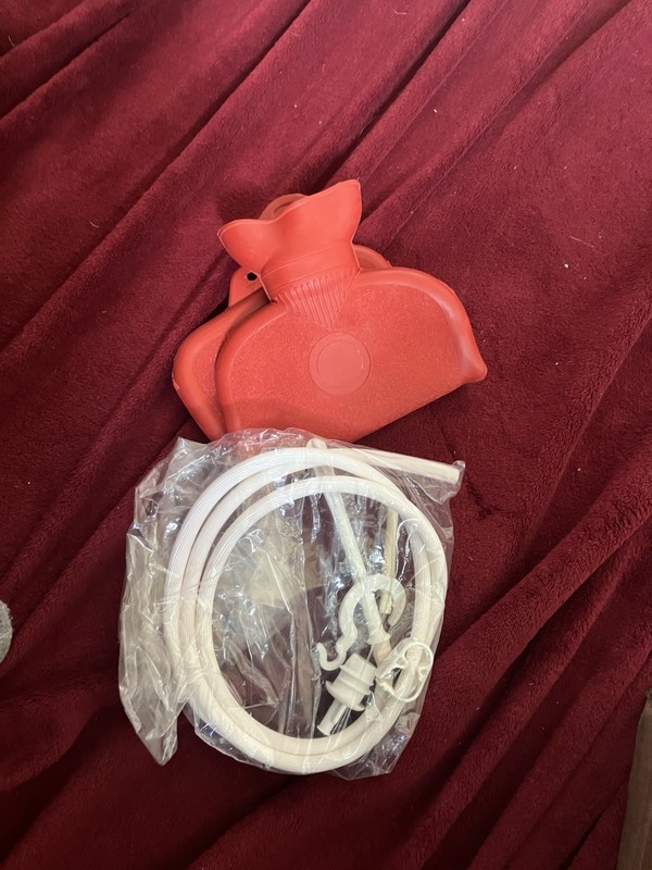 Health Team Combination Hot Water bottle: Fountain Suringe gallery