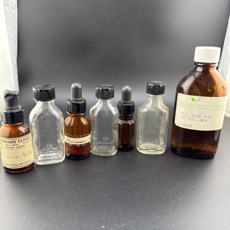 Vintage Glass Empty Bottles Dental/Vet Create Add Oddities Cabinet📦