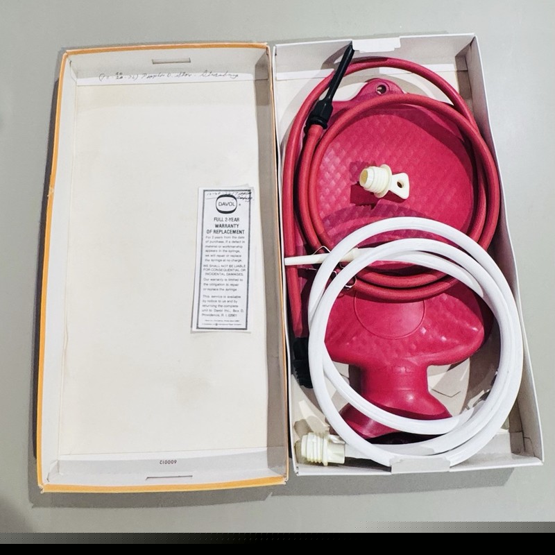 Vintage Davol Comfy Red Water Bottle Syringe Combo In Original Box Made In USA gallery