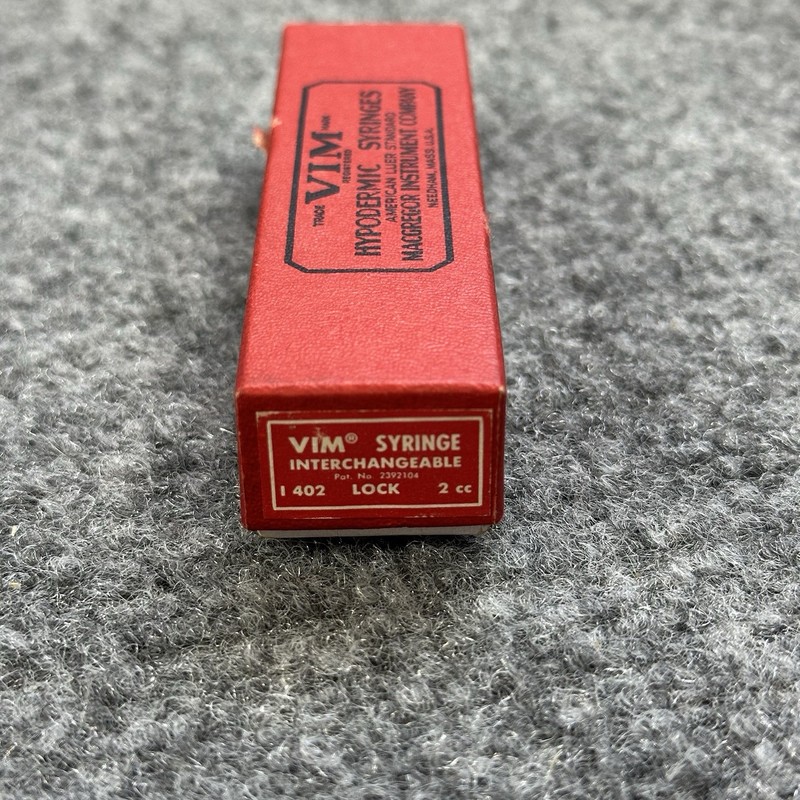 VIM Hypodermic Syringe I 402 - 2cc Standard Macgregor Instrument Co. USA Vintage gallery