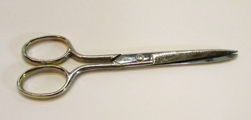 Vintage 1950’s Germany Carbon Stainless Steel 6″ Long Scissors