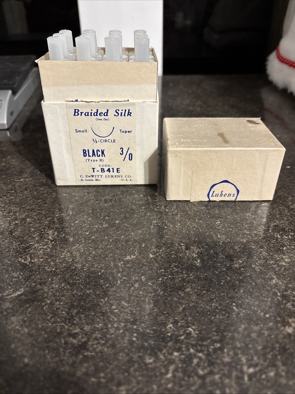 Vintage Lukens Sterilized Surgical Sutures full box of 12 T-B41E Black Type B