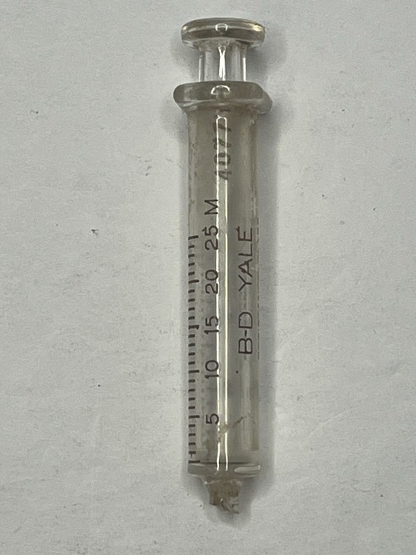 Early 1900s Glass Syringe .B-D Yale Resistance Glass. Becton Dickinson & Co