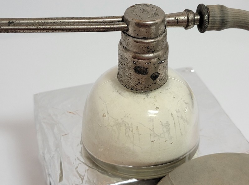 2 Vtg 1940s DeVilbiss Nose & Throat Adjustable Tip Atomizer & Fragrance Atomizer gallery