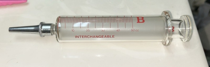 VINTAGE 50cc C. R. BARD REUSEABLE GLASS SYRINGE METAL LUER LOCKTIP MADE IN ITALY gallery