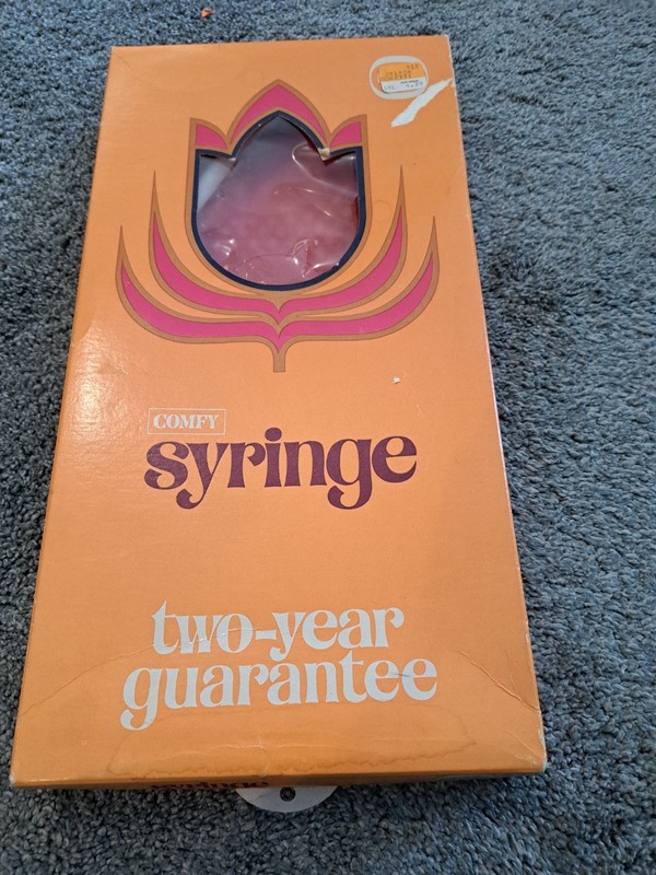 Vintage Davol Comfy Syringe No. 11