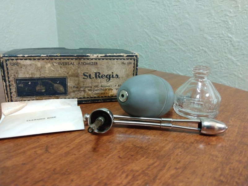 Vintage St. Regis Universal Atomizer No. 100 Spraying Bottle gallery
