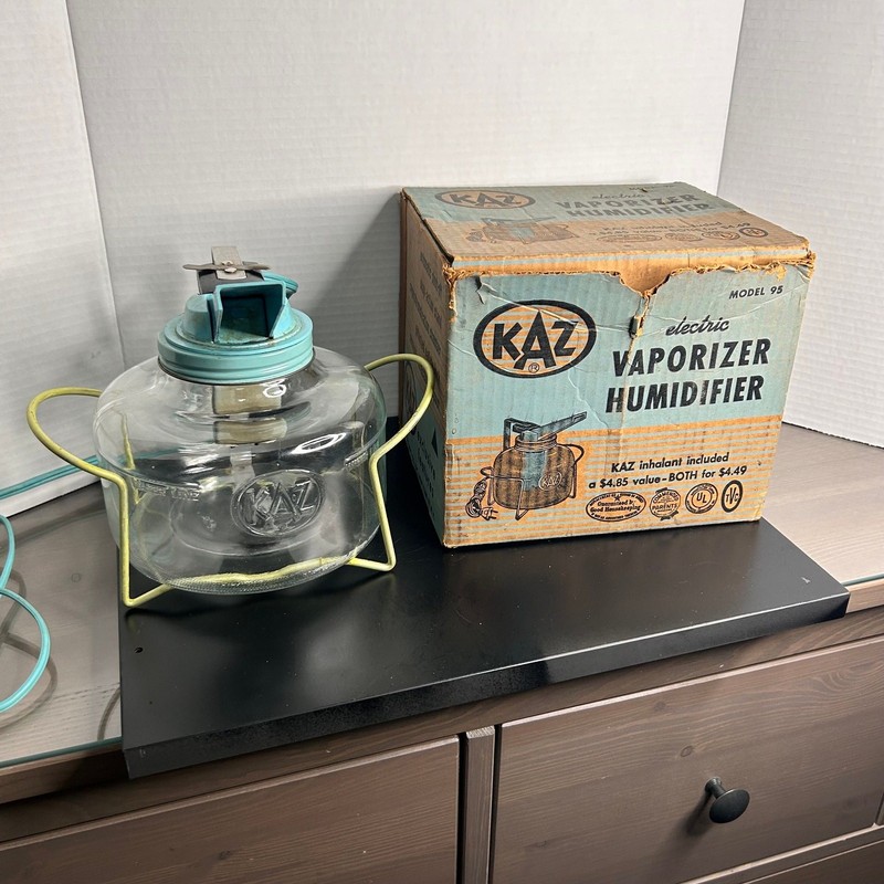 Vintage KAZ Electric Vaporizer and Humidifer Model # . 95 W/ Original Box gallery