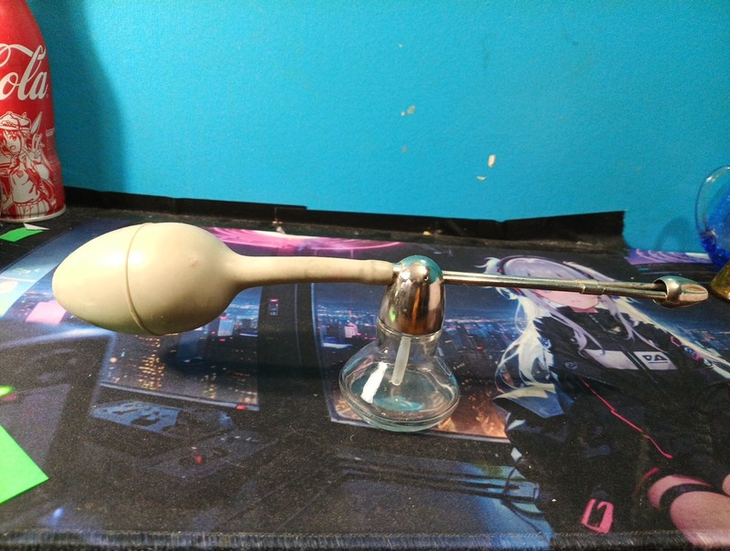 Vintage Nasal Throat Spray Atomizer / Atomiser gallery