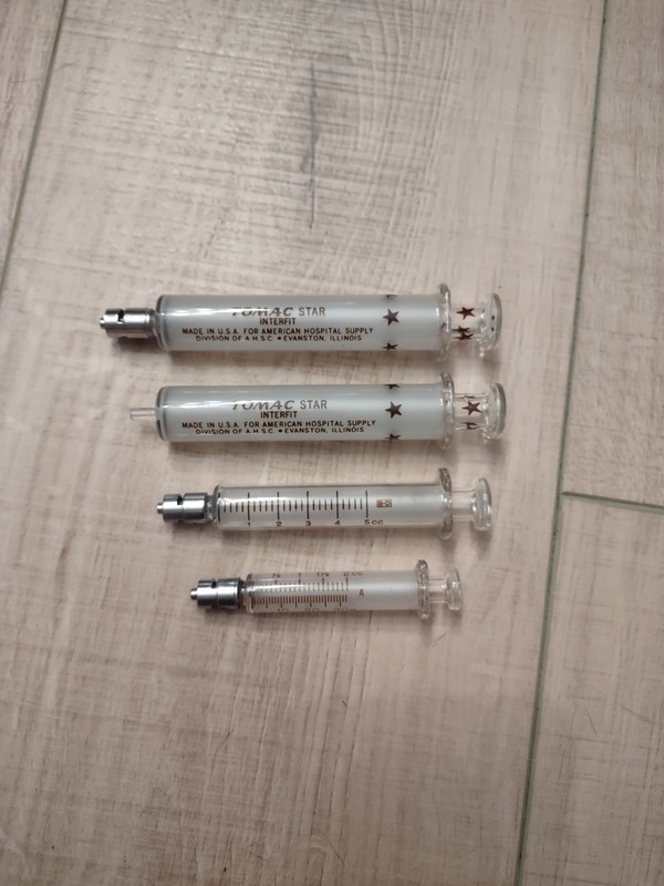 Vintage TOMAC Star Interfit Syringe Metal Tip Ground Glass Set of 4 – RARE