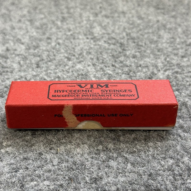 VIM Hypodermic Syringe I 402 - 2cc Standard Macgregor Instrument Co. USA Vintage gallery