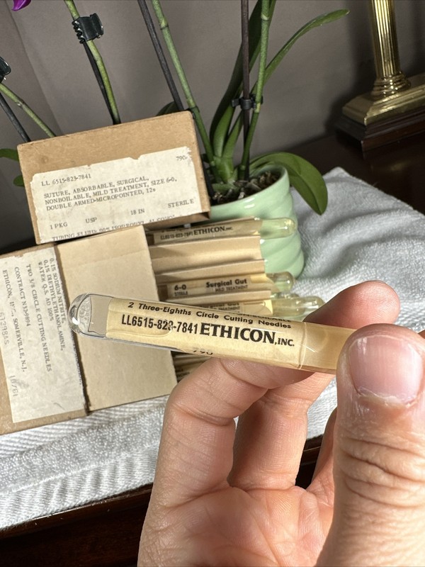 Vintage 1961 Box of 12 NEW Gut Absorbable Sutures 18in RARE Collectible gallery