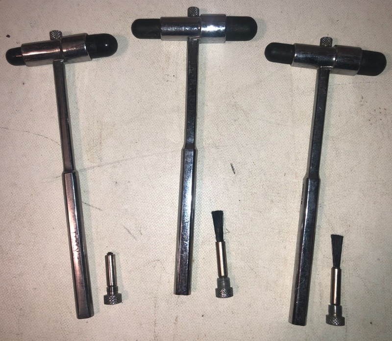 (3) Vintage Medical Instrument Tool Knee Feflex Hammer w/ Brush GRAFCO Italy VGC gallery