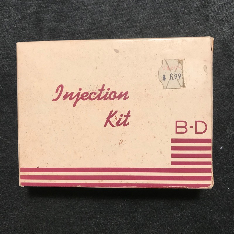 Vintage 1940’s Becton Dickenson & Co Medical Injection Kit