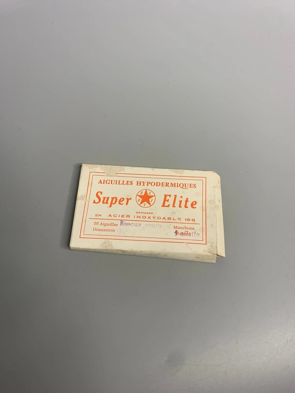 vintage Super Elite 10 hypodermic needle medical shot acier inoxydable from 1940 gallery