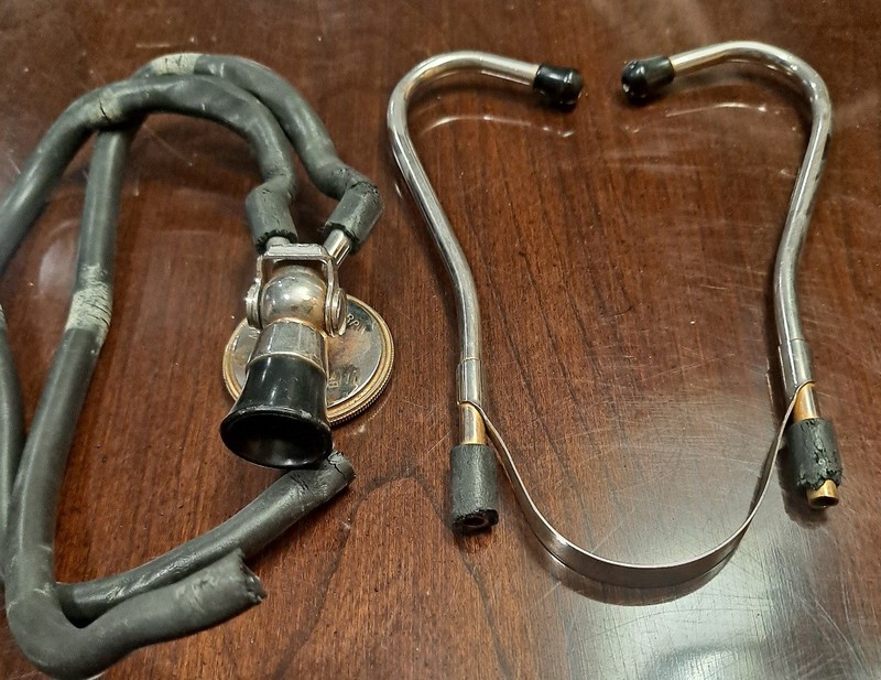 Vintage Stethoscope “Medics Instrument Corp.”
