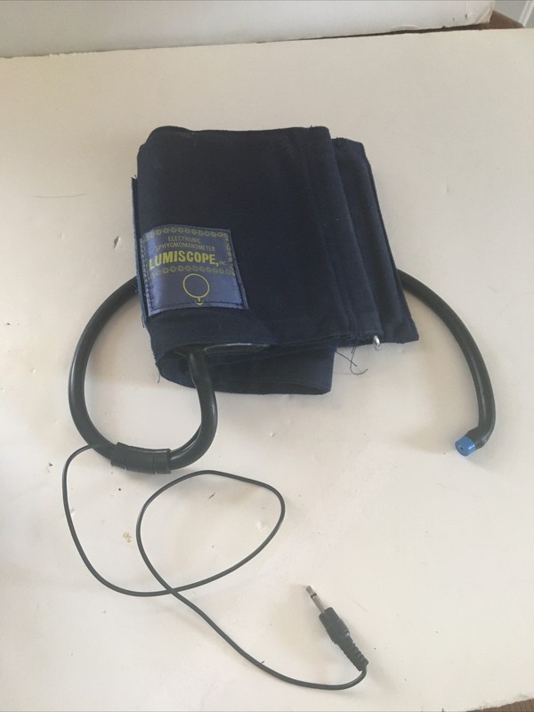 LUMI-TRONIC III Home Electronic BLOOD PRESSURE Unit 9V Medical Device - 60L gallery
