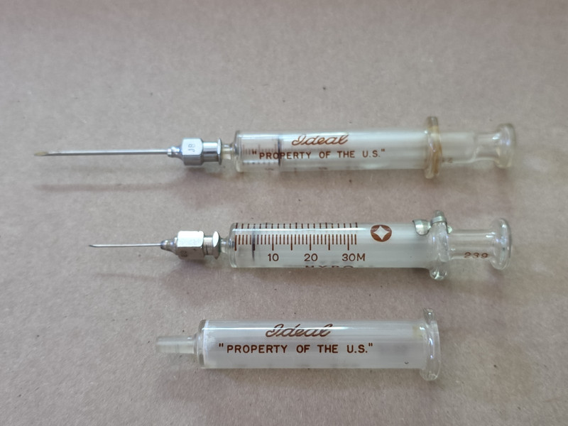 VTG Ideal and Hypo Medical Glass 2cc Syringe Military War History marked