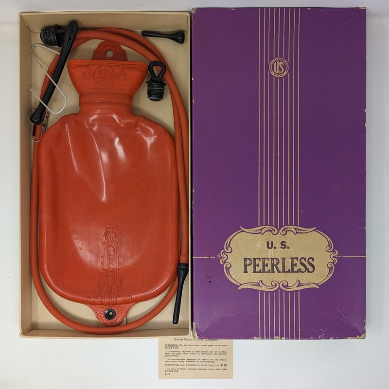 Vintage U.S. Peerless Combination Syringe 2 1/4 qt Red Rubber Bag Box No 306