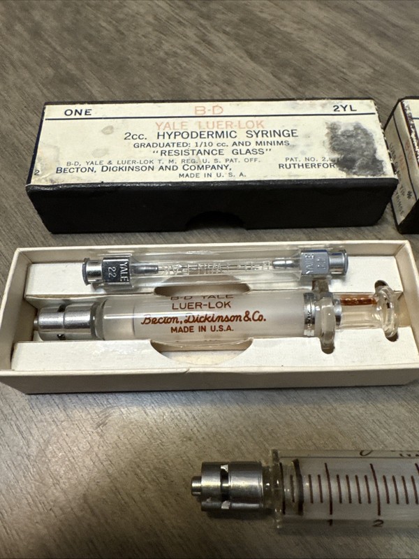 Vintage Glass Syringe Original Package / Becton Dickinson And Co/ 1960's. All 3 gallery