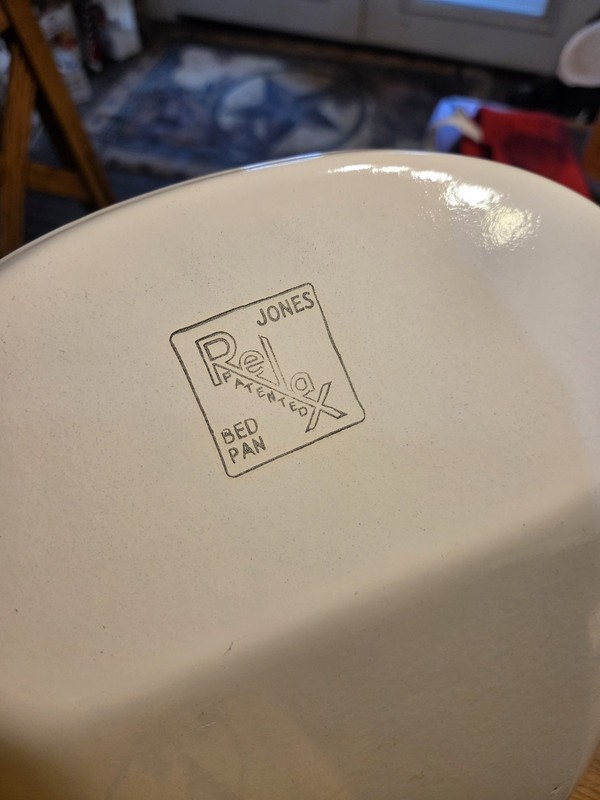 Jones Relax Bed Pan No. 500 White Enameled Metal Enamelware Vintage gallery