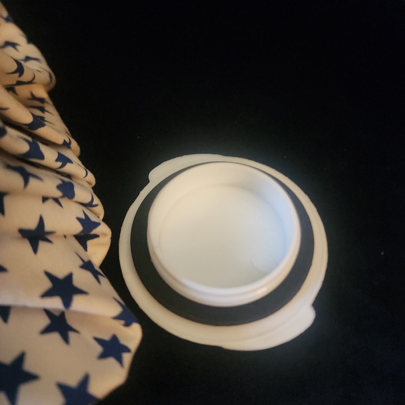Vintage Star English Ice Cap Cold Therapy Bag for Headaches Fever Migraines gallery