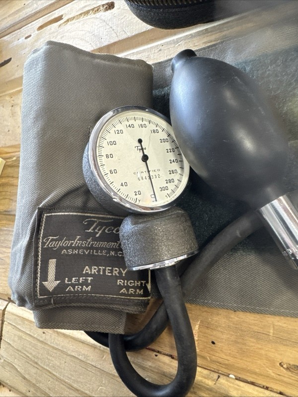 Tycos Taylor Instrument Co. Sphygmomanometer with Genuine Cowhide Case gallery
