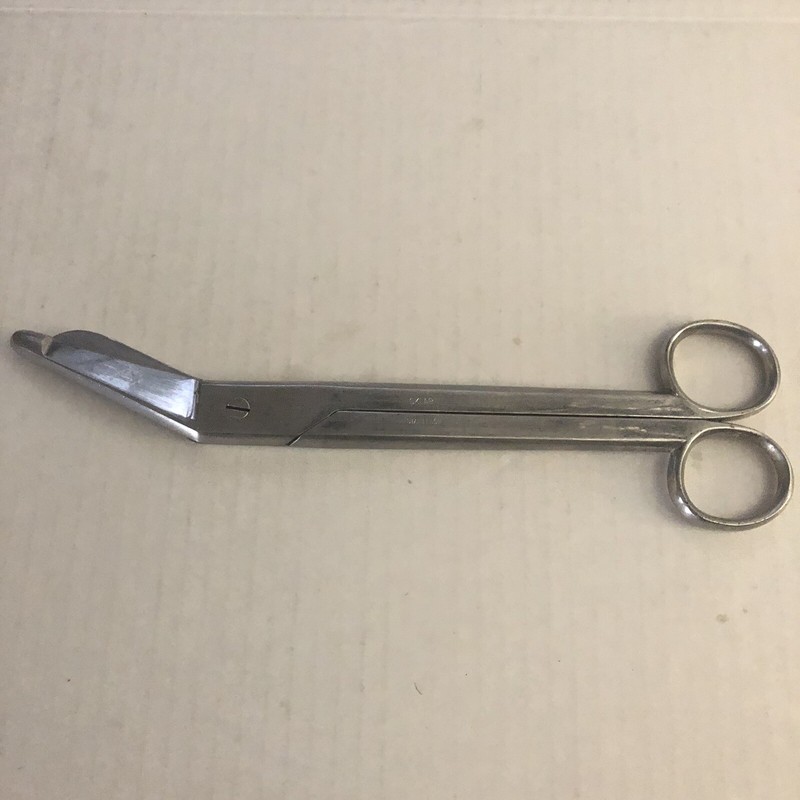 Vintage Sklar Scissors – Stainless Made in Germany 9″ heavy & strong.