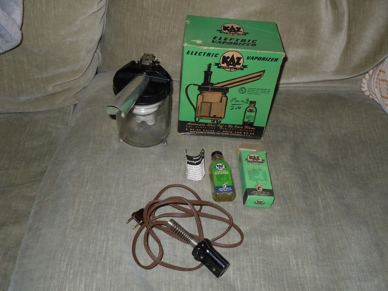 Vintage KAZ Model 55A ELECTRIC VAPORIZER Original Box with Accessories.