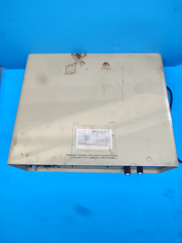 Vintage Lifespan 100 tsPO2 monitor, Model 2005BN, 105-125 V, 50Hz-60 Amp gallery