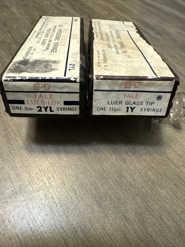 Vintage Glass Syringe Original Package / Becton Dickinson And Co/ 1960's. All 3 gallery